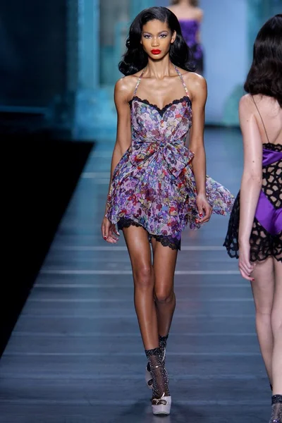 Look 22